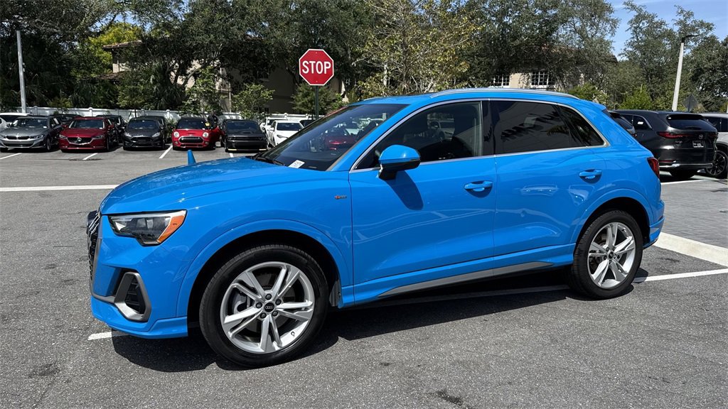 Used 2022 Audi Q3 2.0T Premium w/ Convenience Package image 11