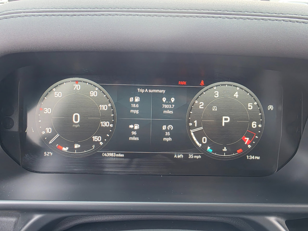 Used 2024 Land Rover Defender 110 S image 6