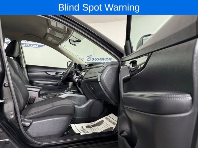 Used 2018 Nissan Rogue S image 14