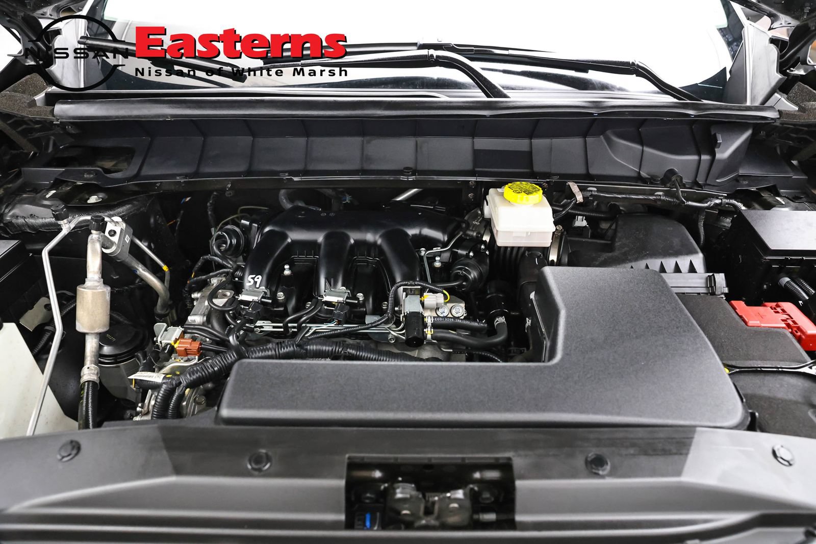 Used 2025 Nissan Pathfinder SV FWD image 7