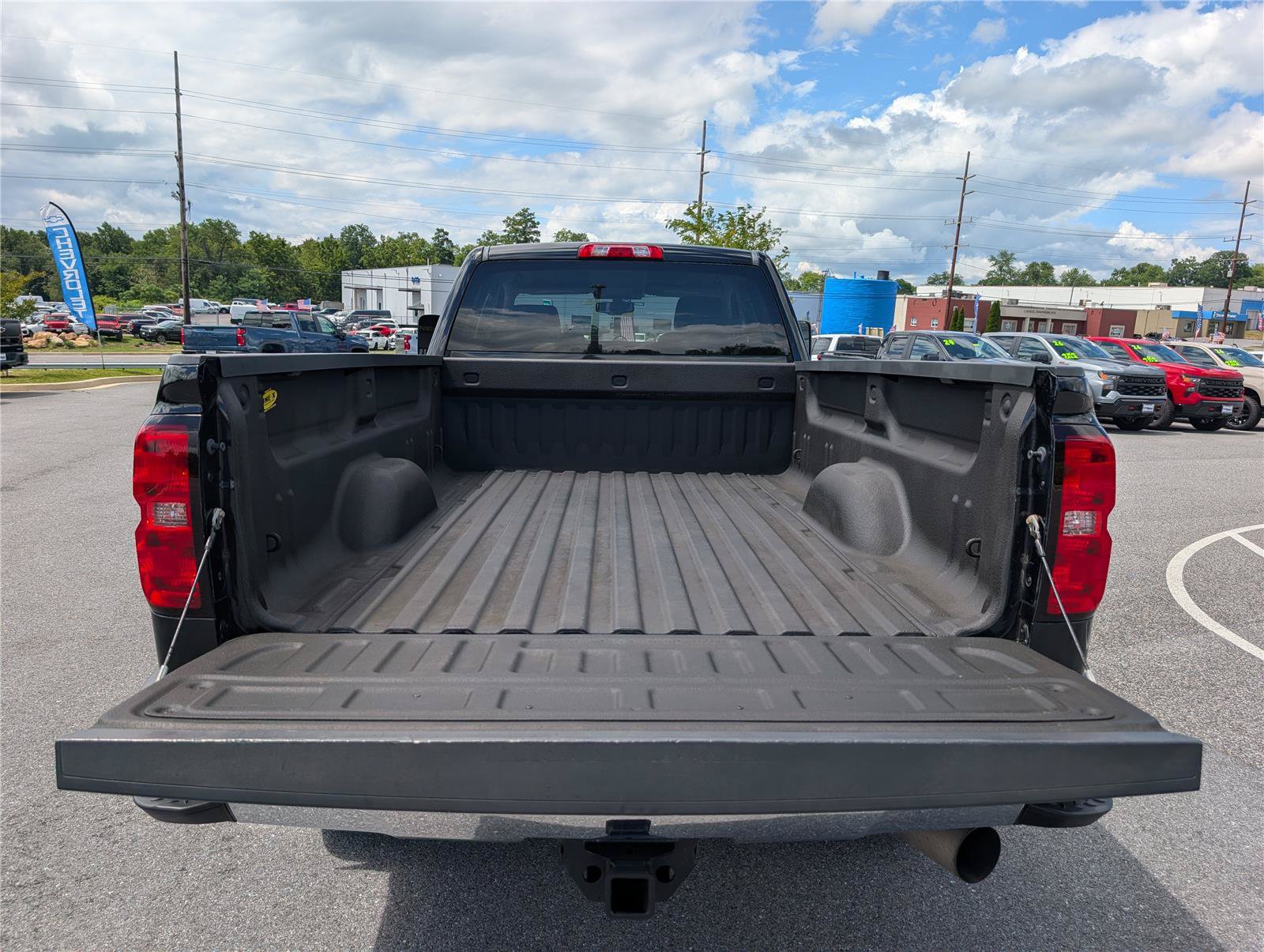 Used 2015 Chevrolet Silverado 3500 LTZ w/ LTZ Plus Package AWD/4WD image 13