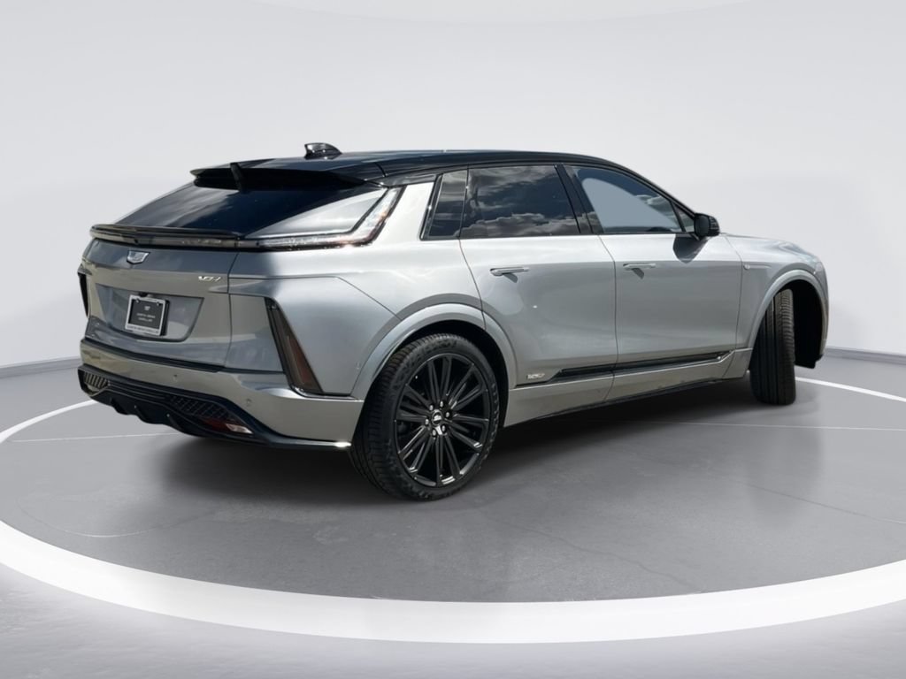 New 2026 Cadillac Lyriq V AWD/4WD image 3