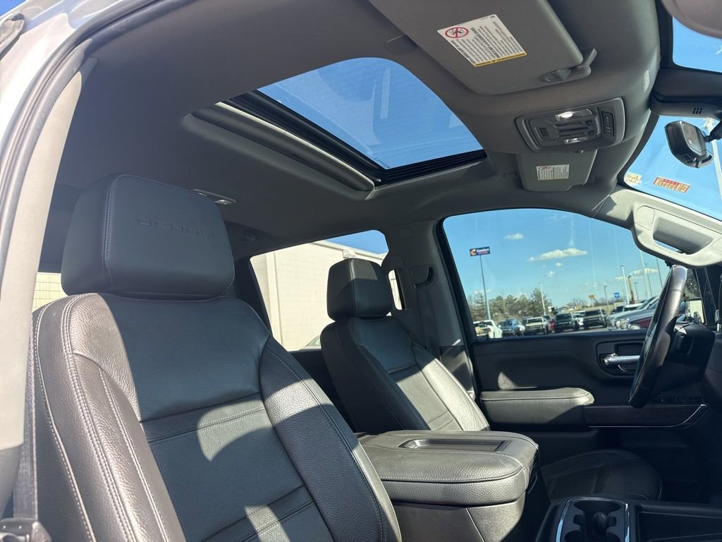 Used 2022 GMC Sierra 2500 Denali w/ Denali Ultimate Package image 34