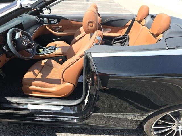 Used 2023 Mercedes-Benz E 450 Cabriolet image 12