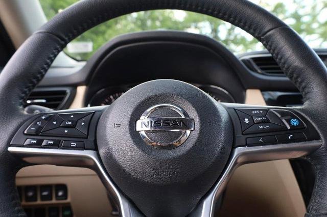 Used 2020 Nissan Rogue SL w/ Premium Package FWD image 11