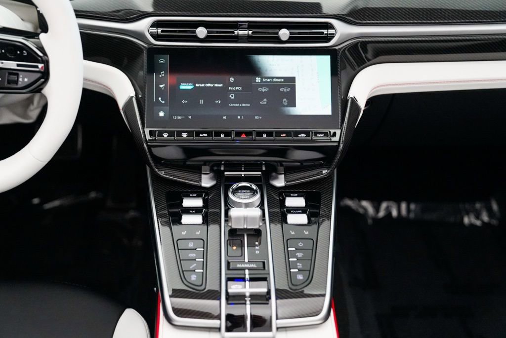 New 2026 Aston Martin Vanquish Convertible image 21