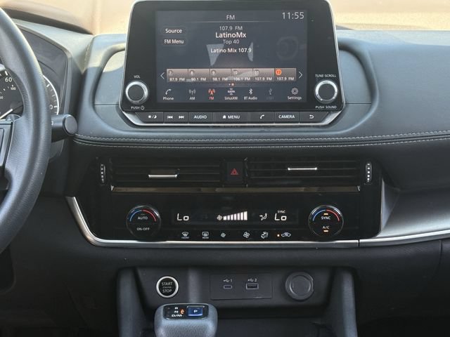 Used 2021 Nissan Rogue SV FWD image 16