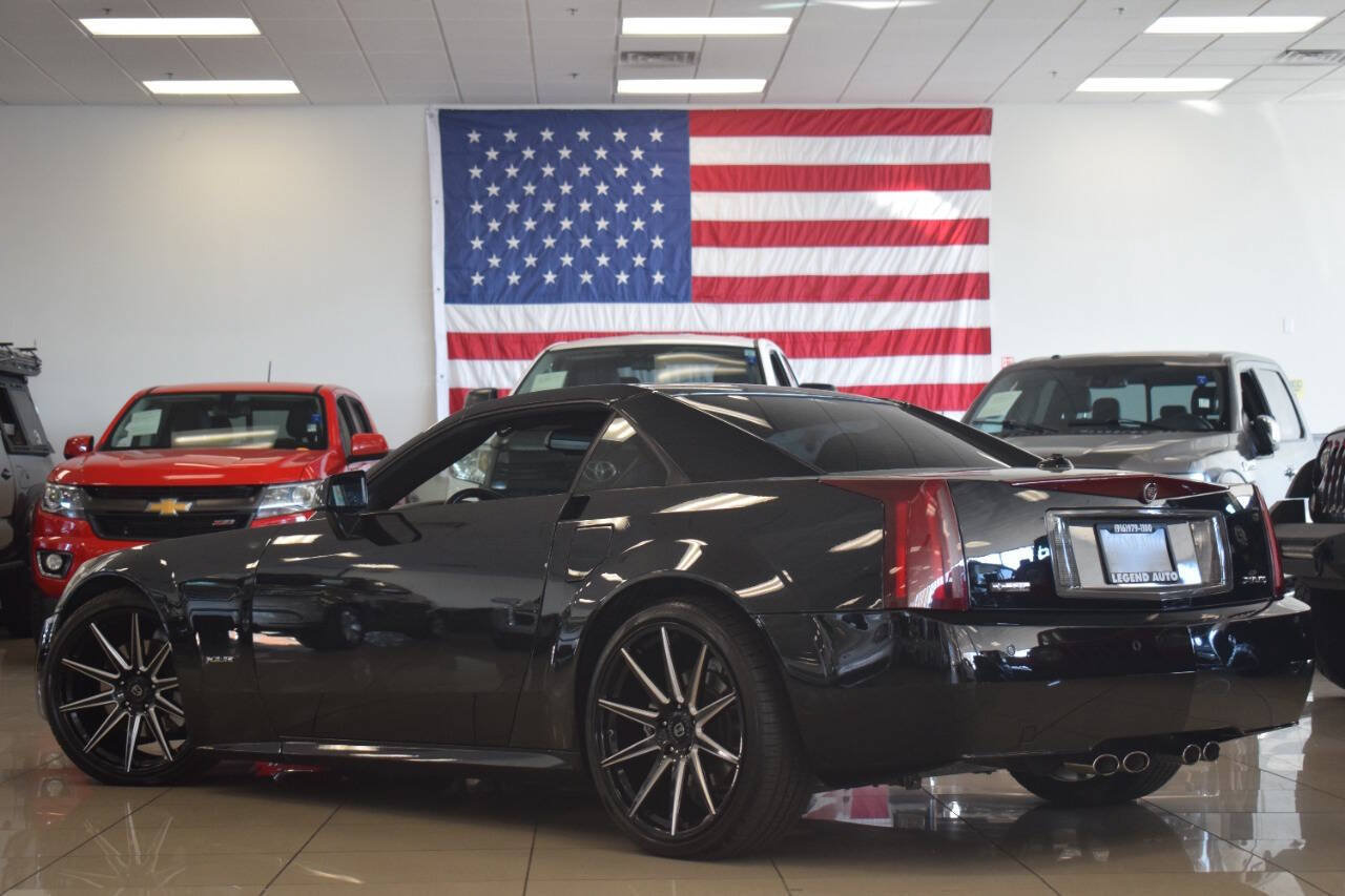 Used 2005 Cadillac XLR RWD image 51