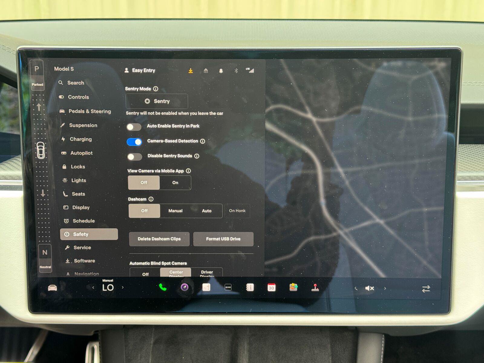 Used 2024 Tesla Model S Plaid AWD/4WD image 28