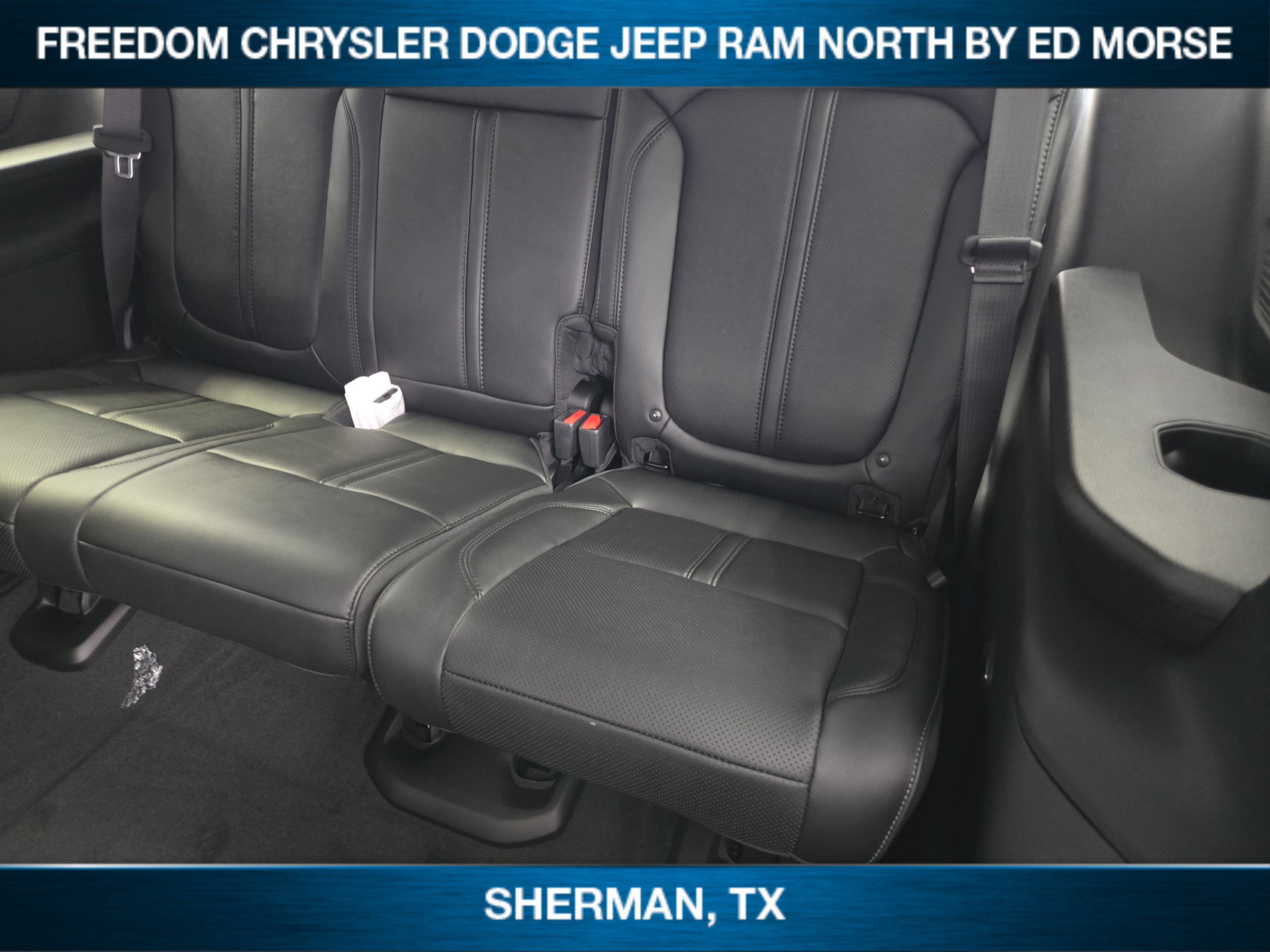 New 2025 Jeep Wagoneer Series II w/ Convenience Group I image 23