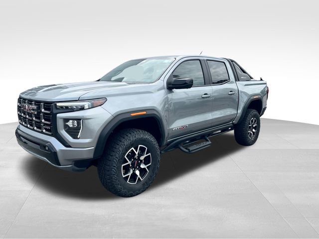 Used 2023 GMC Canyon AT4X AWD/4WD image 3
