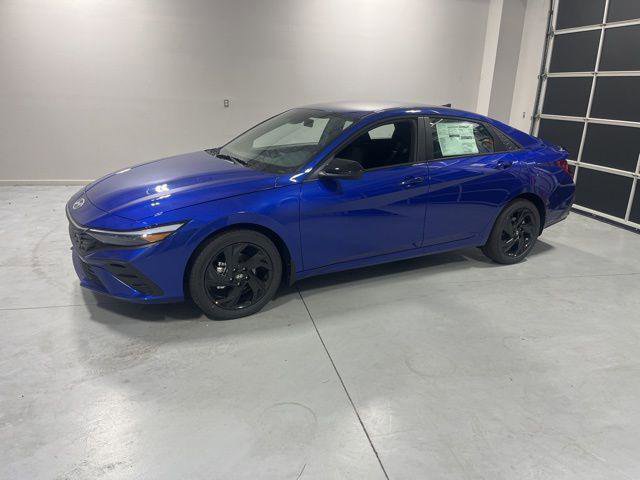 New 2026 Hyundai Elantra Sport image 3