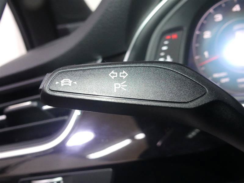 Used 2019 Audi Q7 3.0T Prestige w/ Prestige Package AWD/4WD image 37