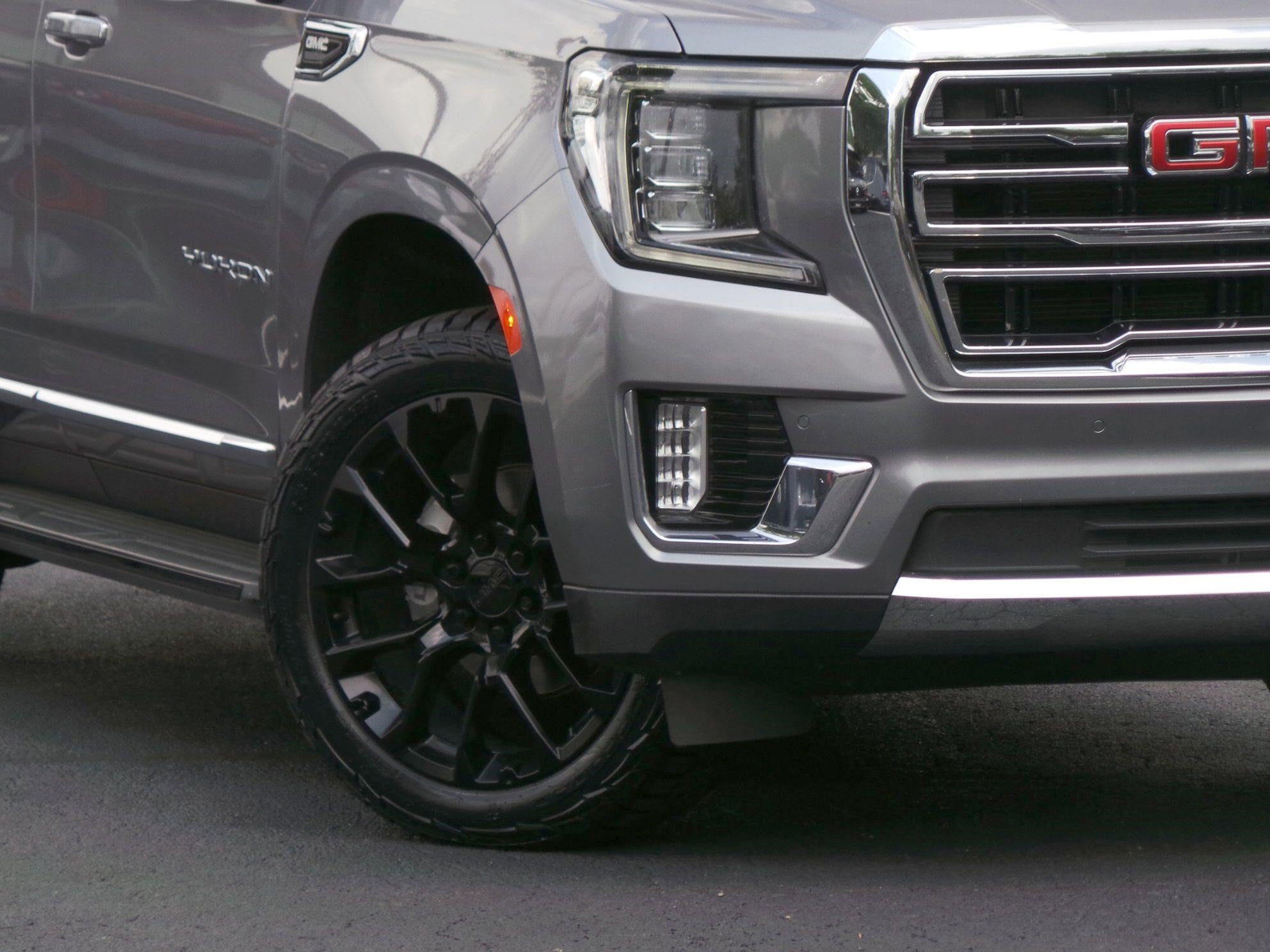 Used 2022 GMC Yukon SLT w/ SLT Premium Package RWD image 24