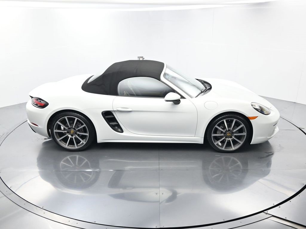 Certified 2018 Porsche 718 Boxster image 27