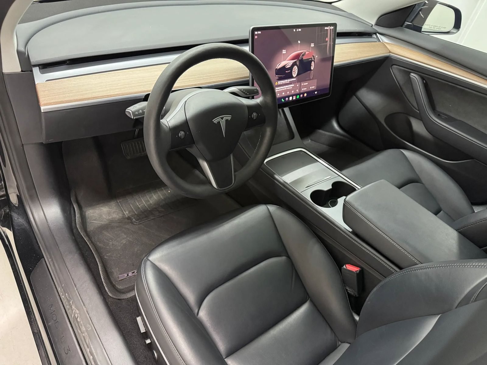 Used 2022 Tesla Model 3 RWD image 11
