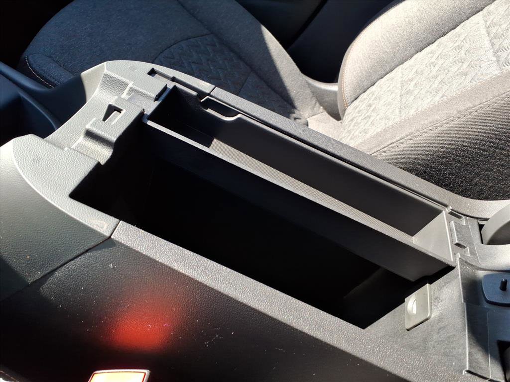 Used 2023 Chevrolet Equinox LT image 28