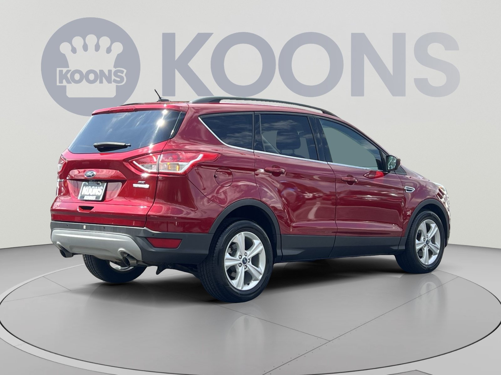 Used 2016 Ford Escape SE w/ Equipment Group 201A FWD image 8