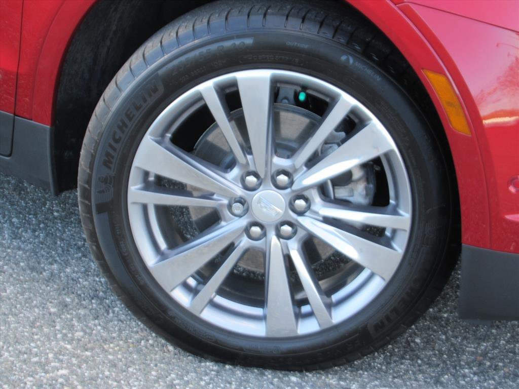 Used 2024 Cadillac XT5 Premium Luxury w/ Technology Package image 7