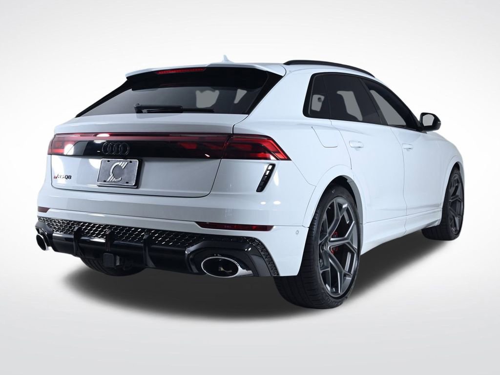New 2025 Audi RS Q8 performance image 5