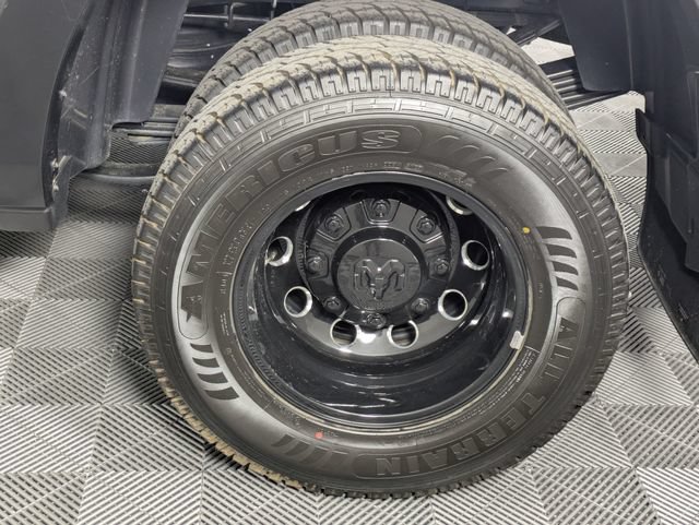 Used 2023 RAM 3500 Laramie w/ Night Edition AWD/4WD image 8