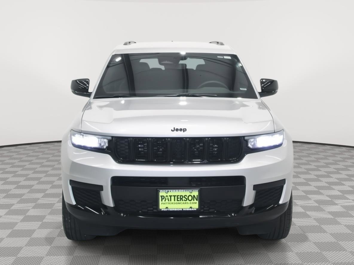 Used 2024 Jeep Grand Cherokee L Laredo video 2