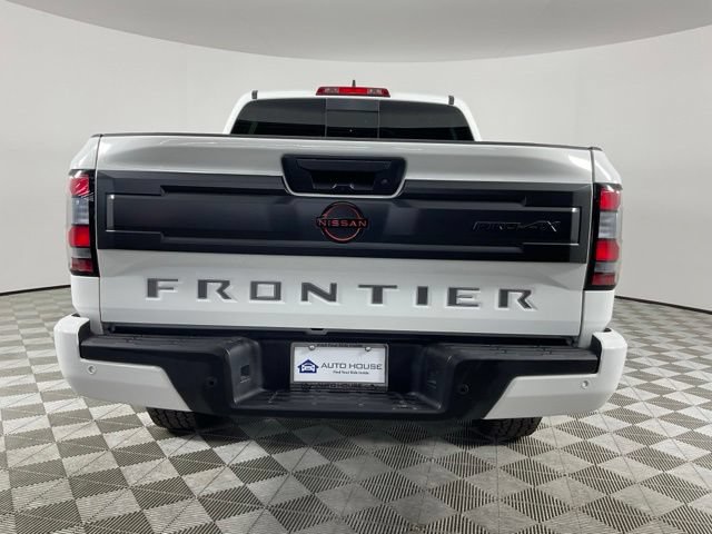 Used 2026 Nissan Frontier PRO-4X AWD/4WD image 6