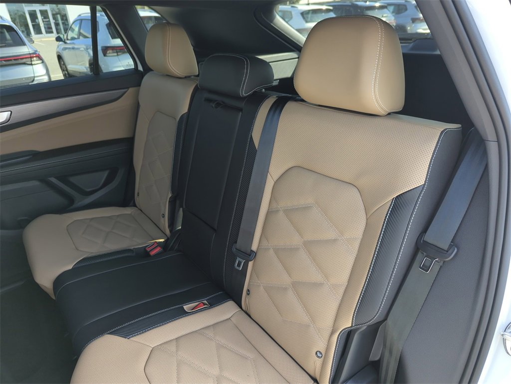 New 2026 Volkswagen Atlas Cross Sport SE image 25