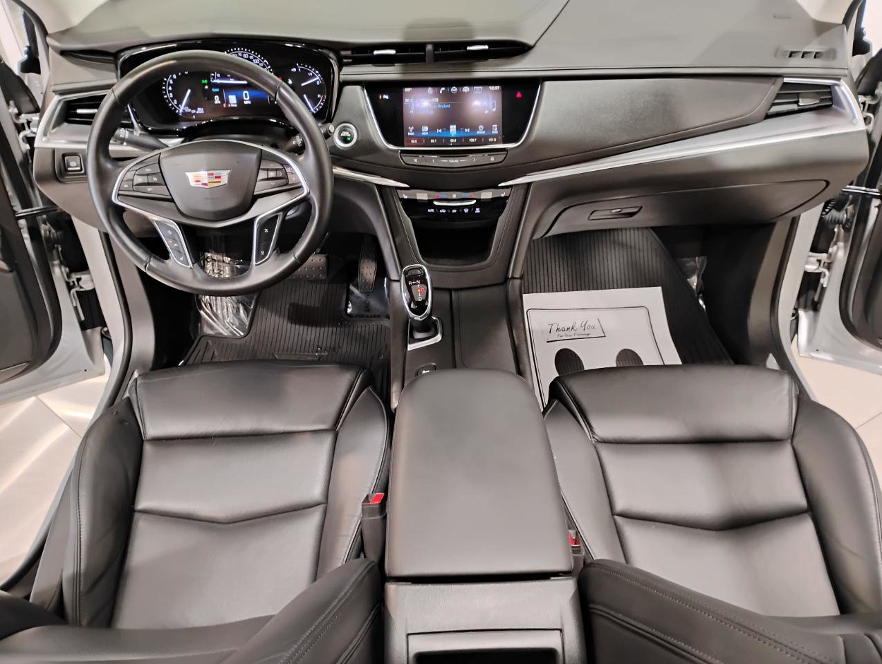 Used 2018 Cadillac XT5 Luxury w/ Driver Awareness Package image 19