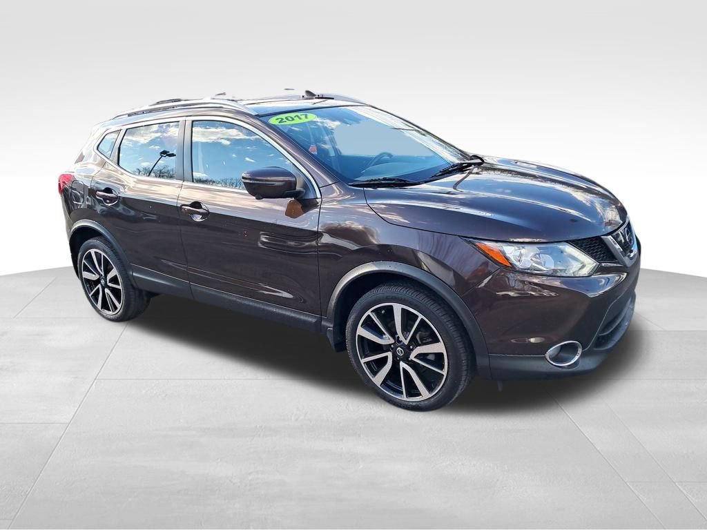 Used 2017 Nissan Rogue Sport SL w/ SL Premium Package image 8