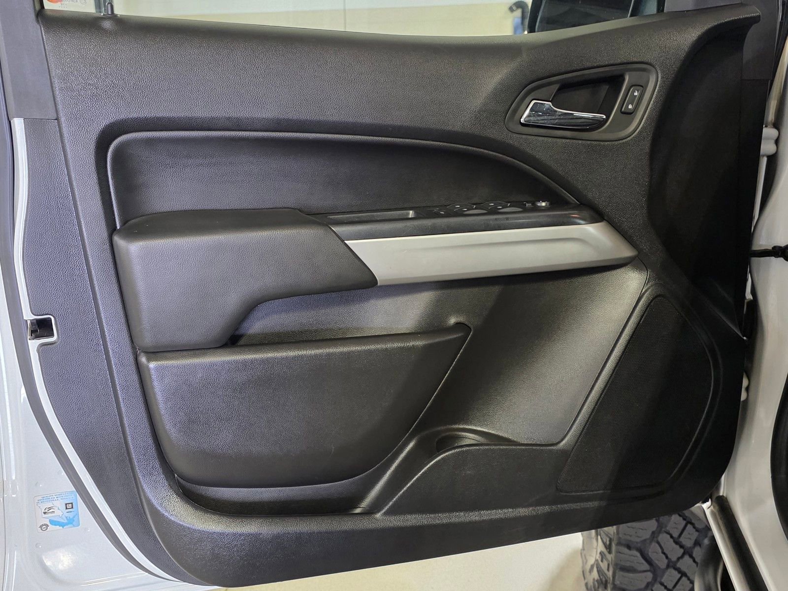 Used 2018 Chevrolet Colorado ZR2 AWD/4WD image 20