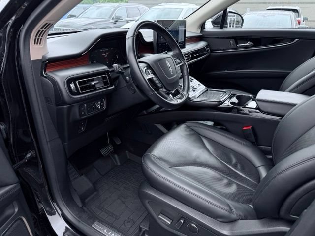 Used 2022 Lincoln Nautilus Reserve AWD/4WD image 22