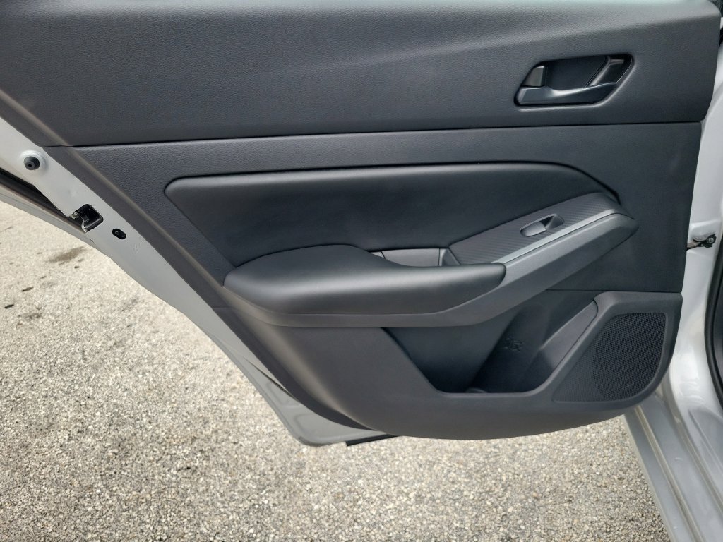 Certified 2024 Nissan Altima 2.5 S FWD image 20