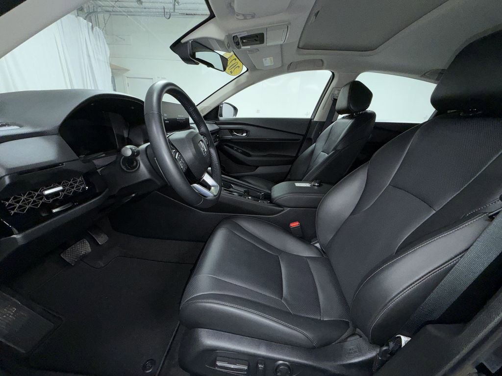 Used 2024 Honda Accord Touring image 13