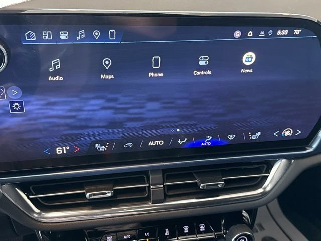 New 2026 Chevrolet Equinox EV LT FWD image 24