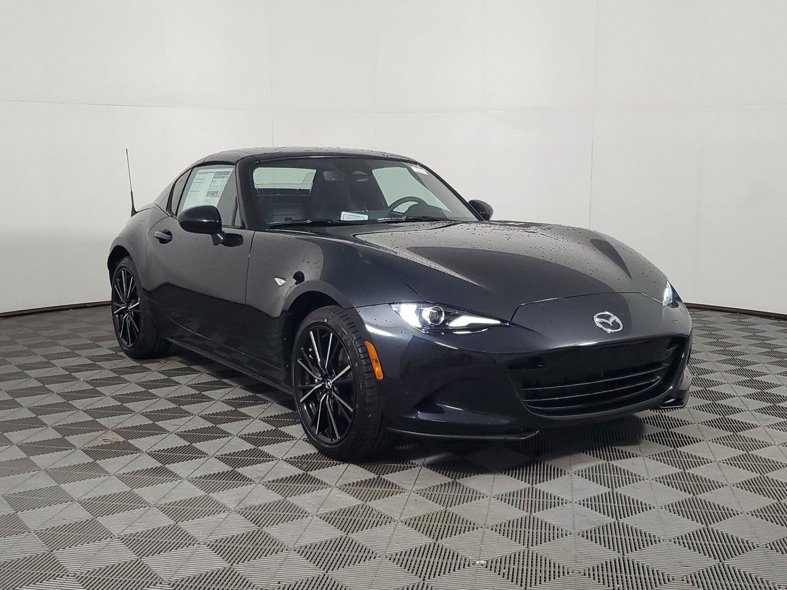 New 2026 MAZDA MX-5 Miata RF Grand Touring RWD image 3