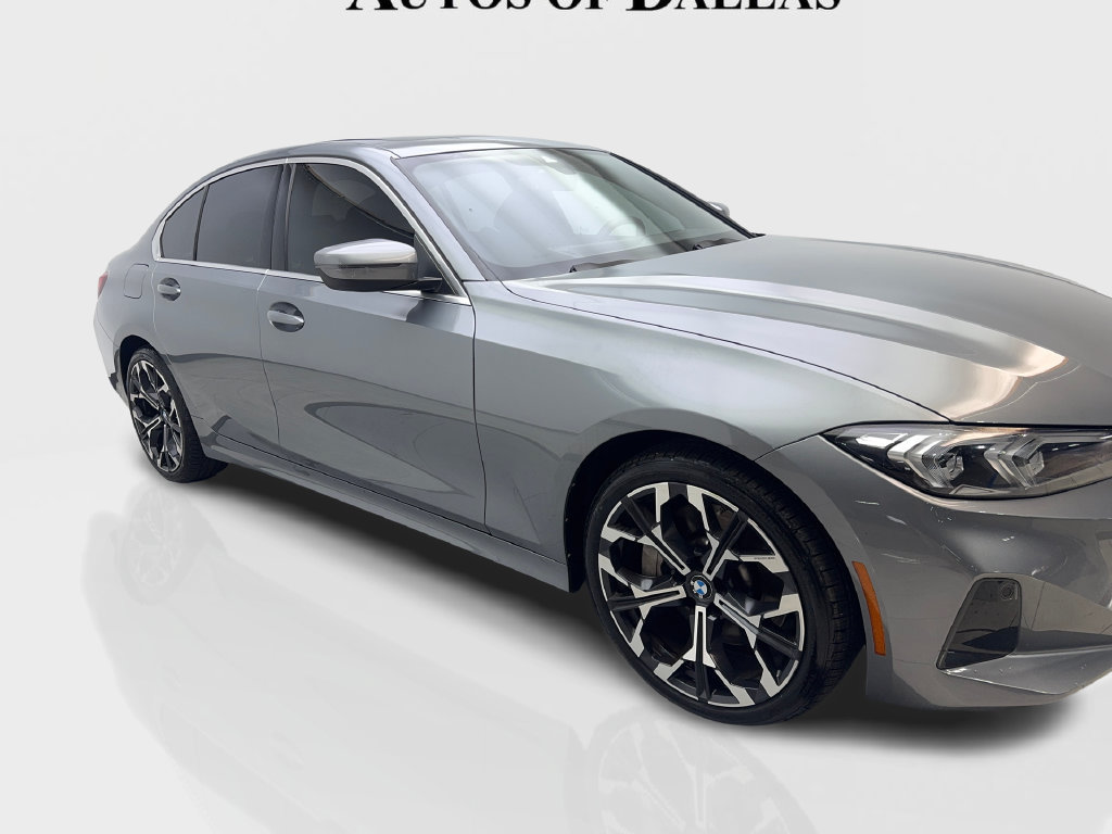 Used 2025 BMW 330i Sedan w/ Premium Package RWD image 14