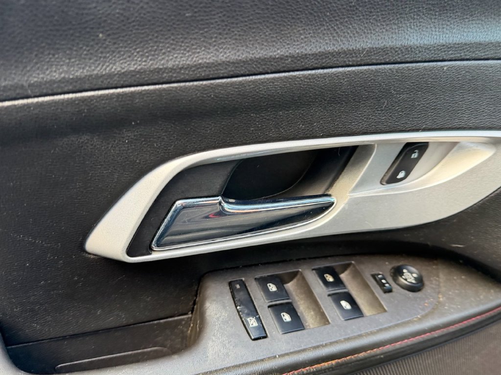 Used 2013 Chevrolet Equinox LT w/ Driver Convenience Package FWD image 11