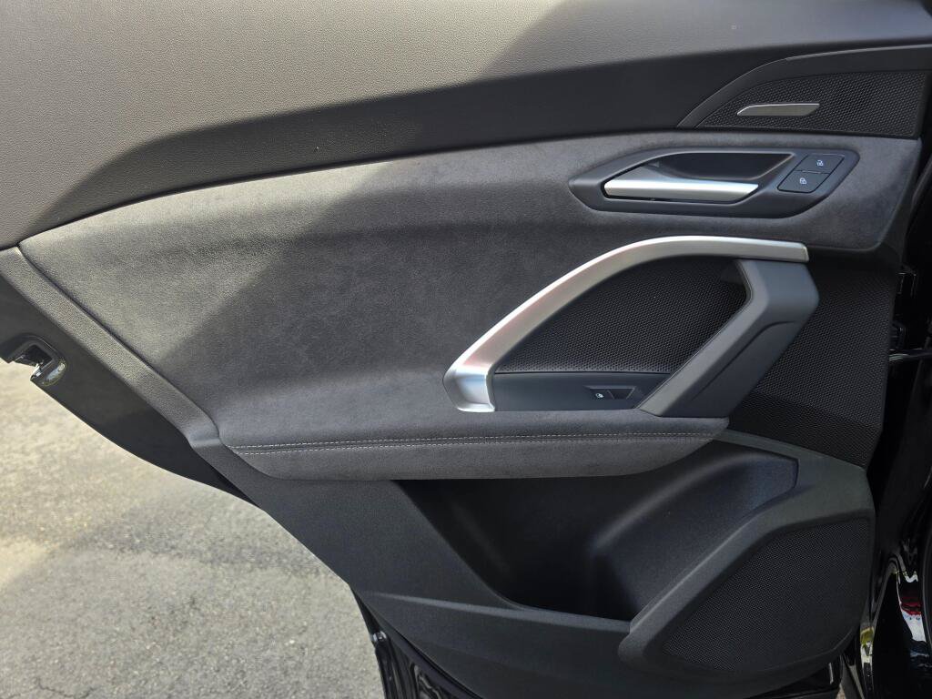 New 2026 Audi SQ5 Premium Plus AWD/4WD image 19