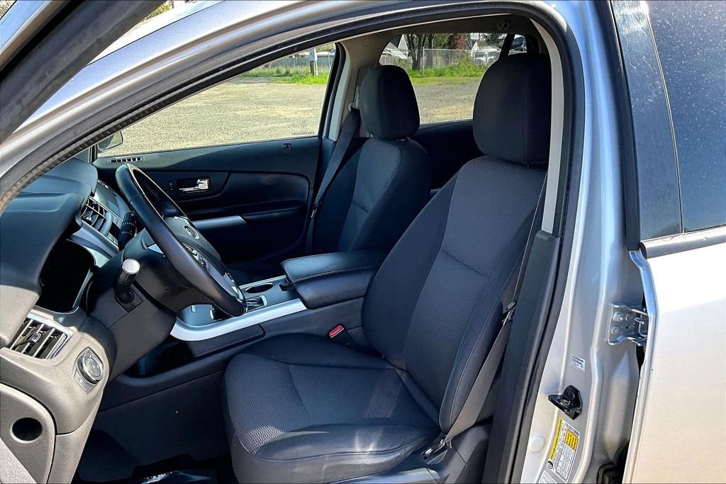 Used 2014 Ford Edge SEL image 9