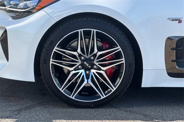 Used 2022 Kia Stinger GT2 image 33