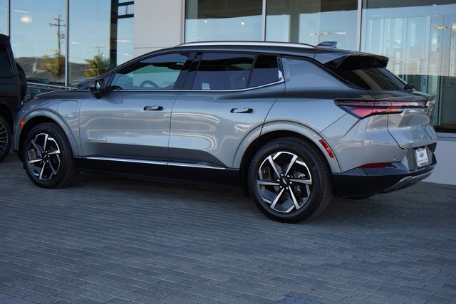 New 2025 Chevrolet Equinox EV LT image 6