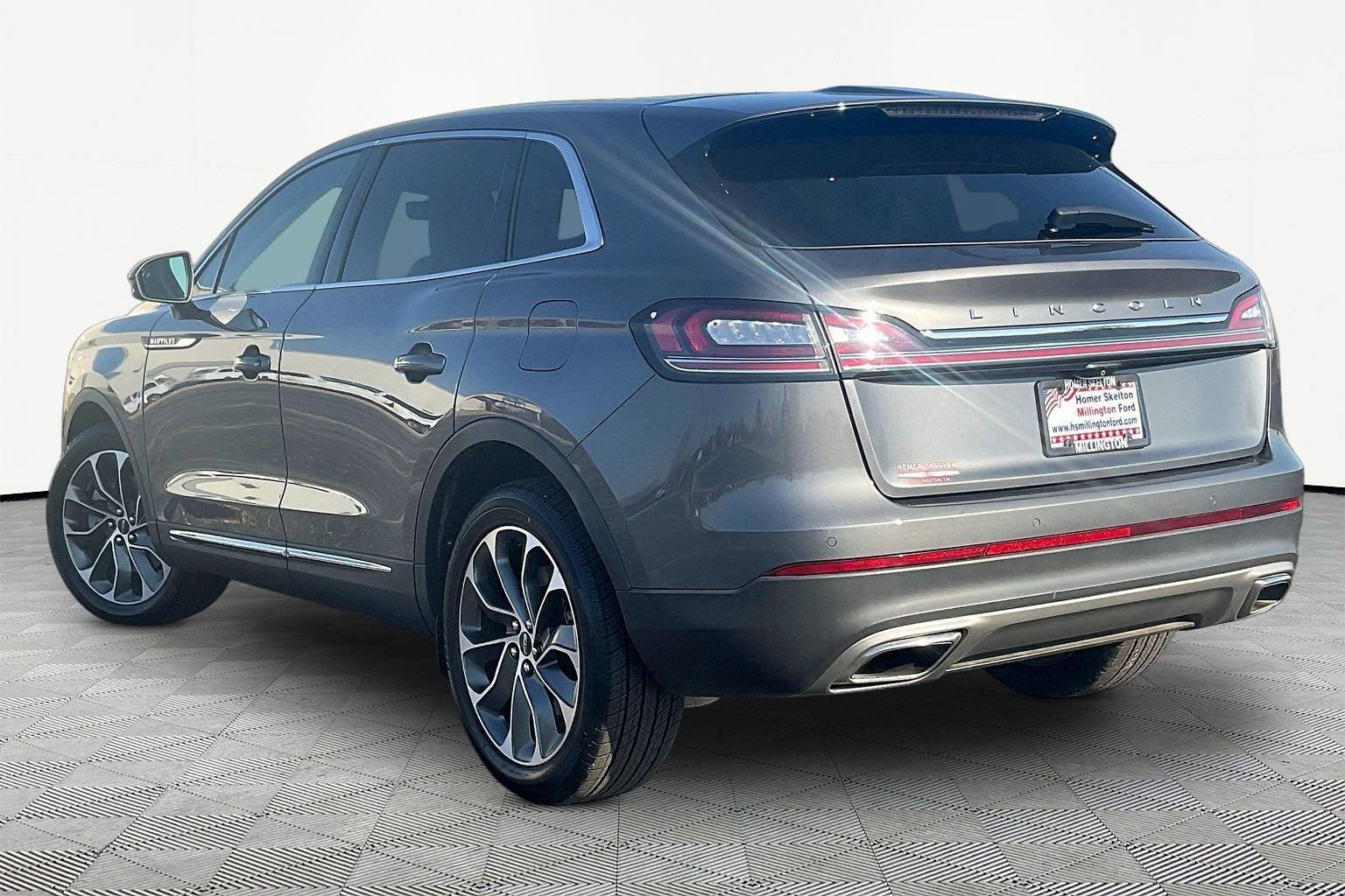Used 2022 Lincoln Nautilus Reserve AWD/4WD image 10