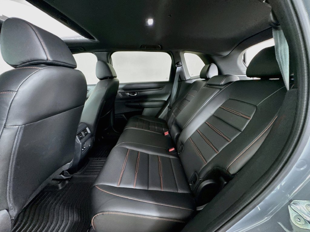 Used 2025 Honda CR-V Sport-L image 32