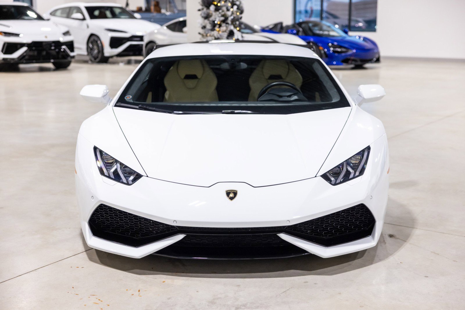 Used 2016 Lamborghini Huracan LP 610-4 image 11
