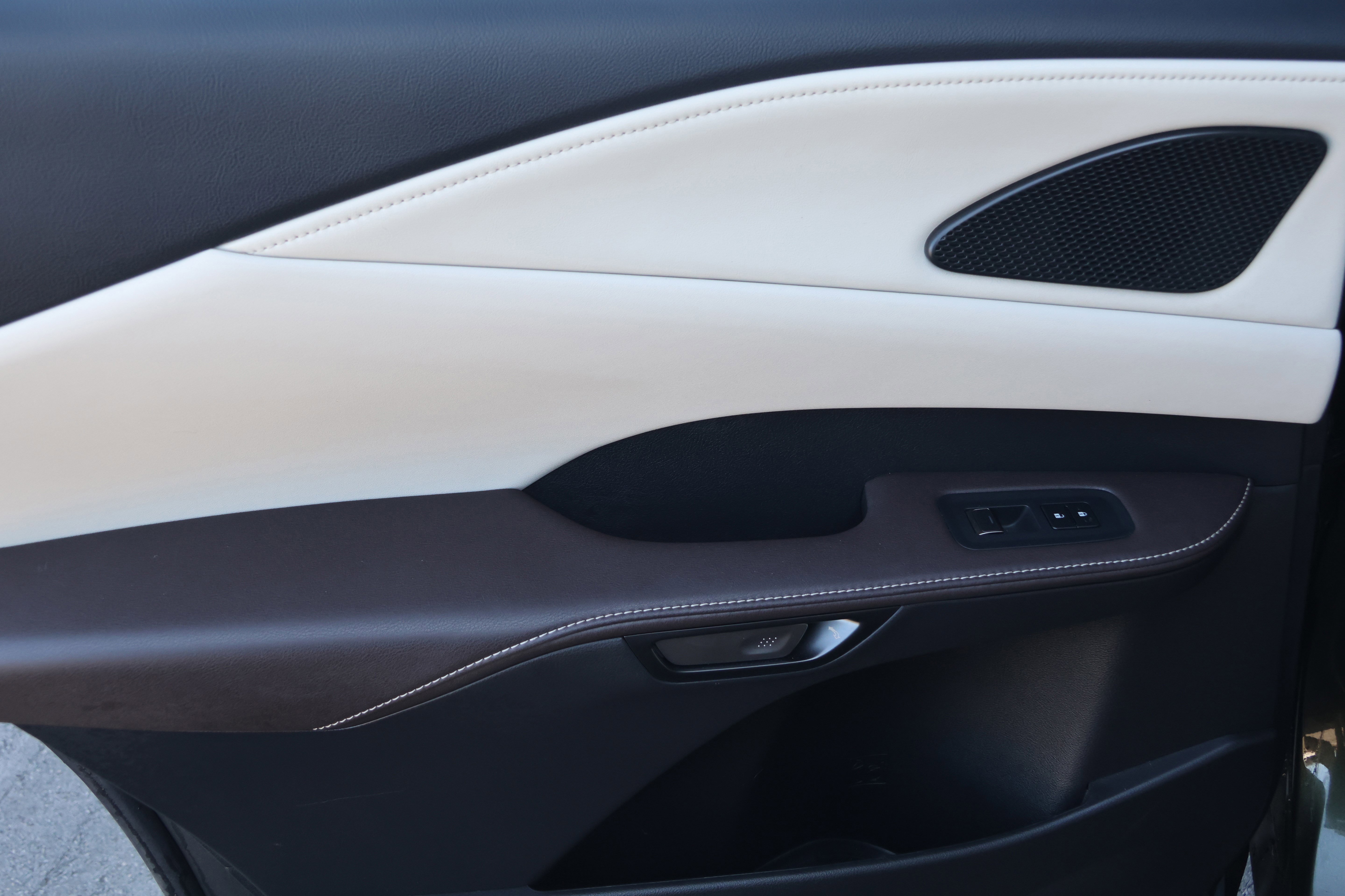 Certified 2025 Lexus RX 350 Premium Plus w/ Convenience Package image 34