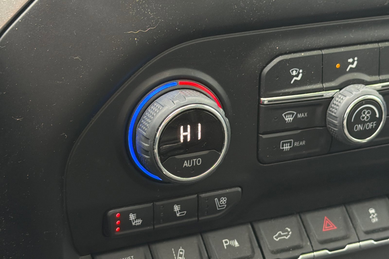 Used 2022 Chevrolet Silverado 3500 LTZ w/ LTZ Plus Package image 27