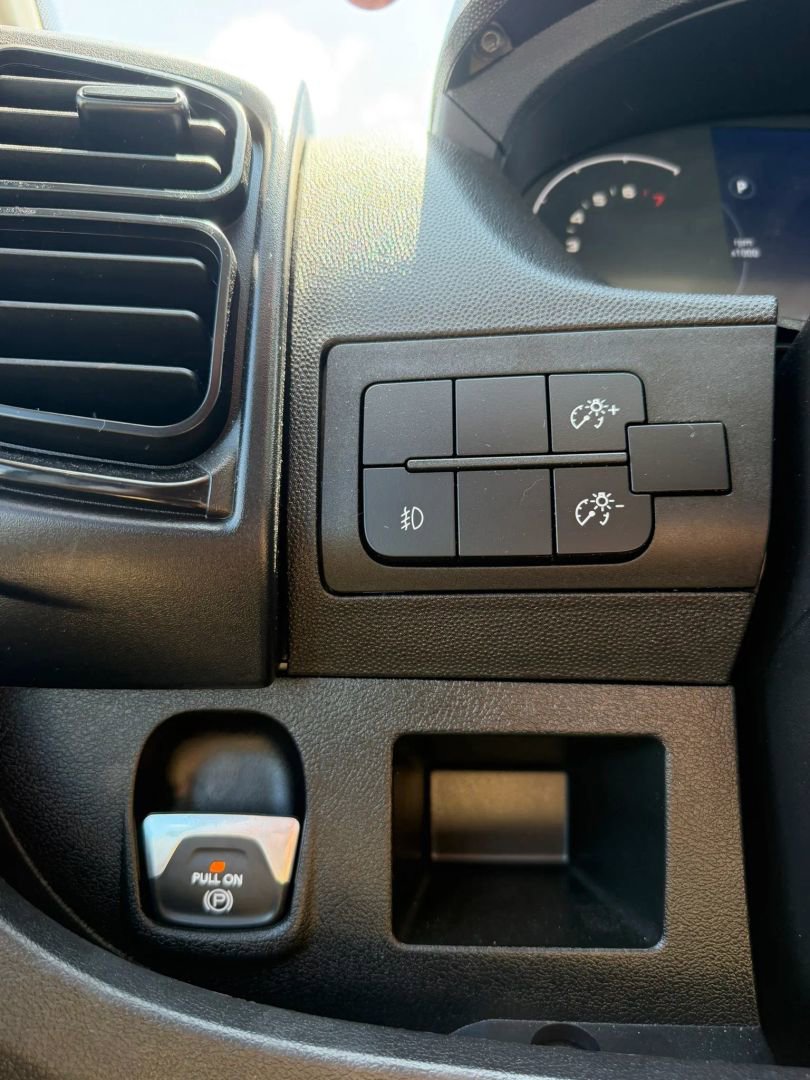 Used 2025 RAM ProMaster 2500 w/ U-Haul Equipment Group image 23