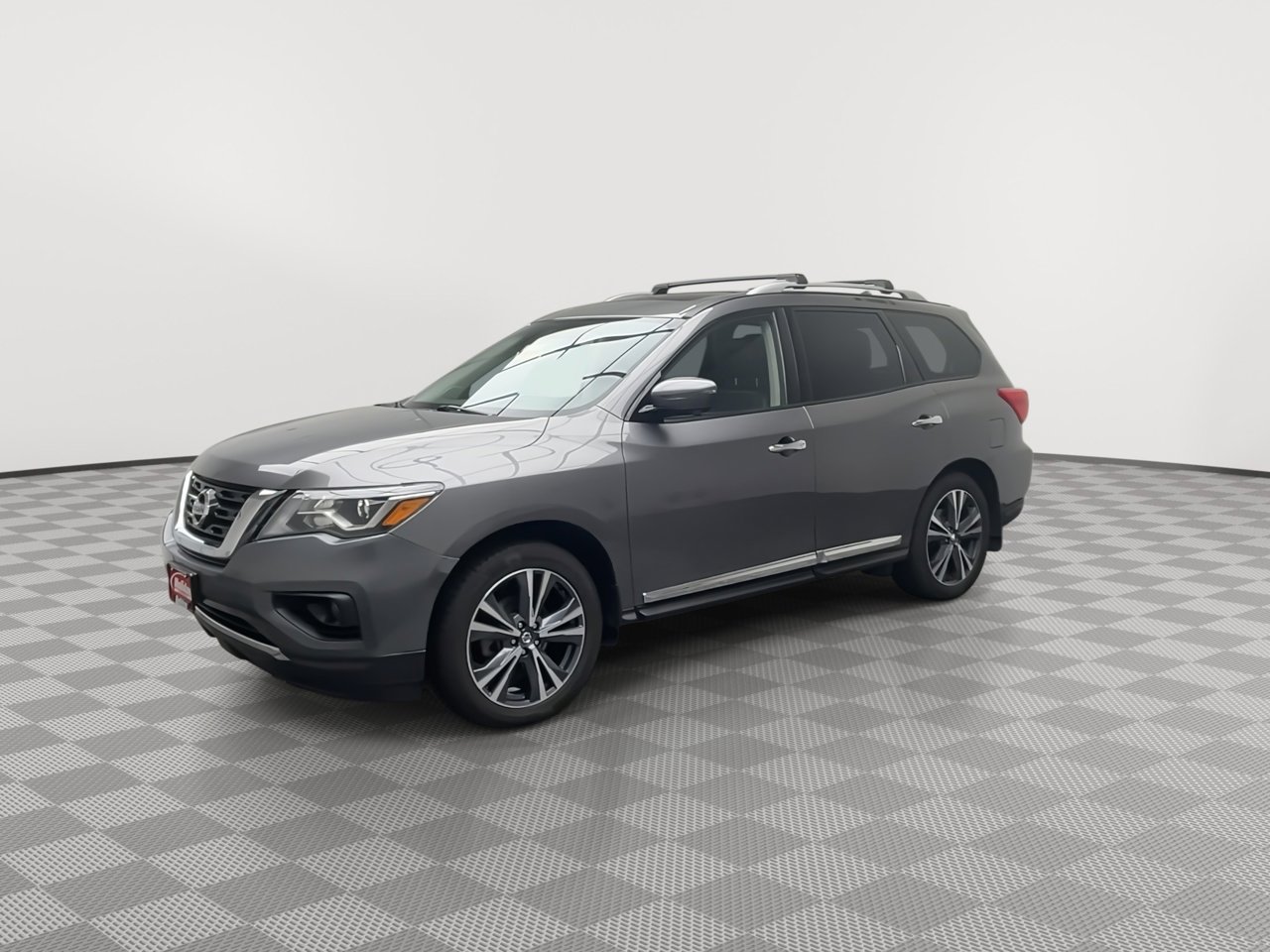 Used 2019 Nissan Pathfinder Platinum image 39