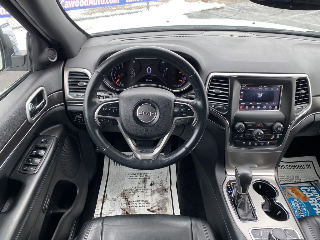 Used 2018 Jeep Grand Cherokee Limited image 21